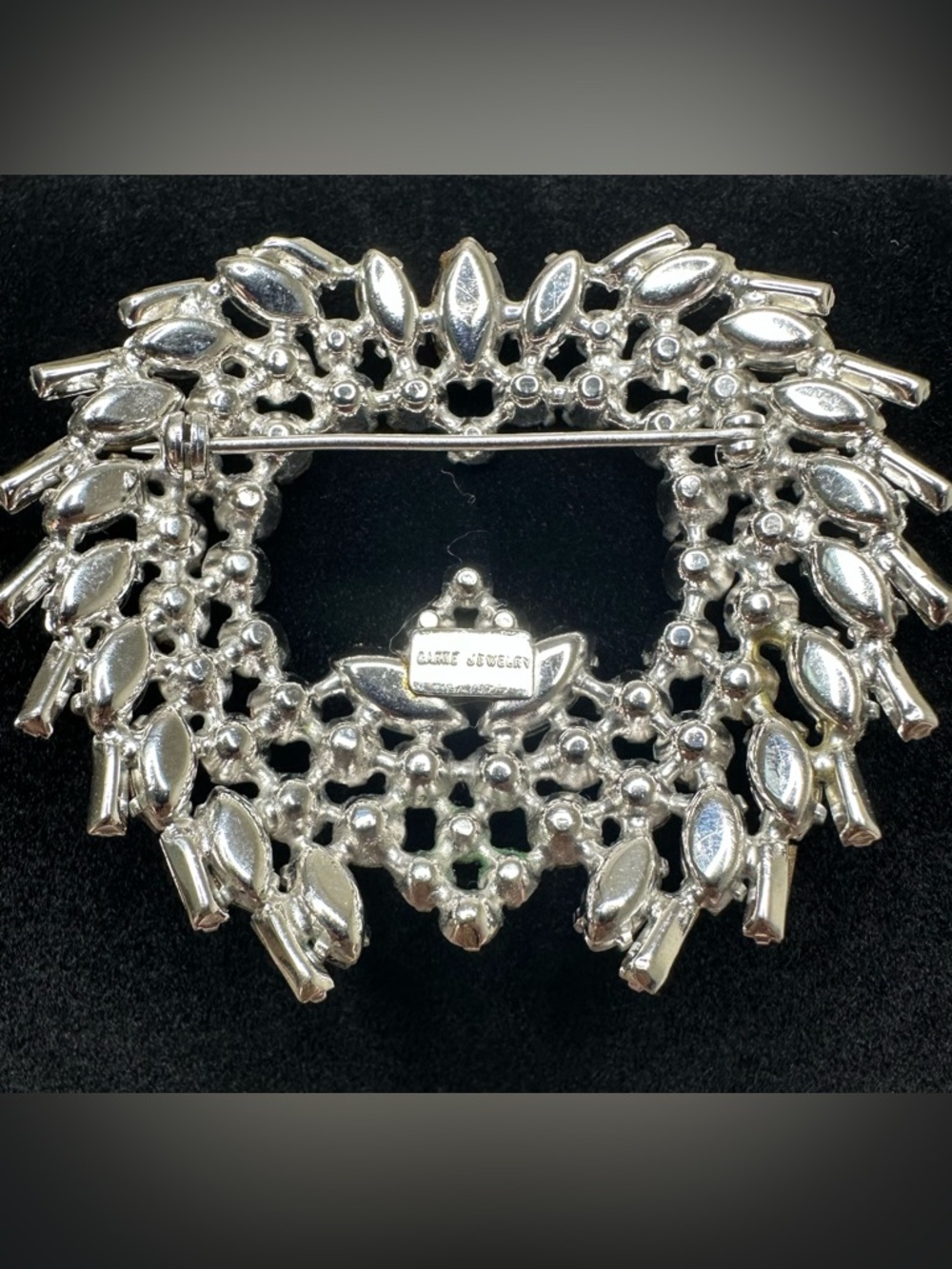 Vintage Garne Jewelry Rhinestone Brooch – Statement Wreath Design - Picture 2 of 4